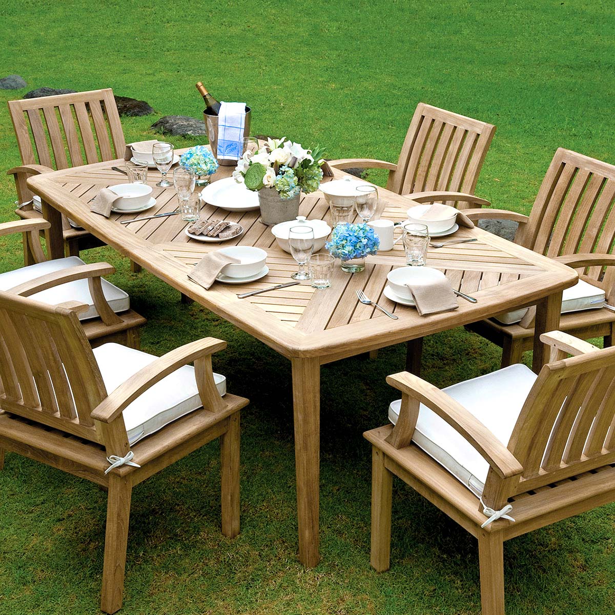Veranda Rectangular Dining Table