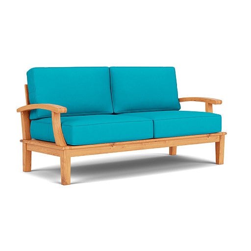 Veranda 2-Seat Sofa with Cushions