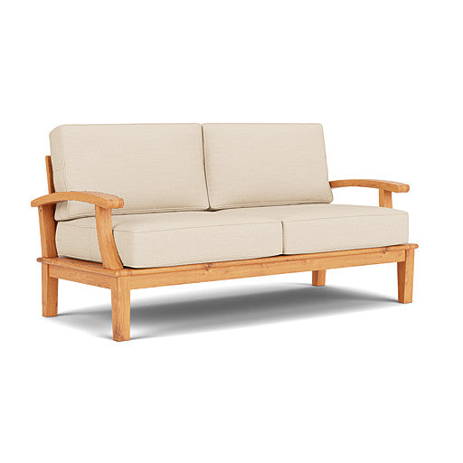 Veranda 2-Seat Sofa with Cushions