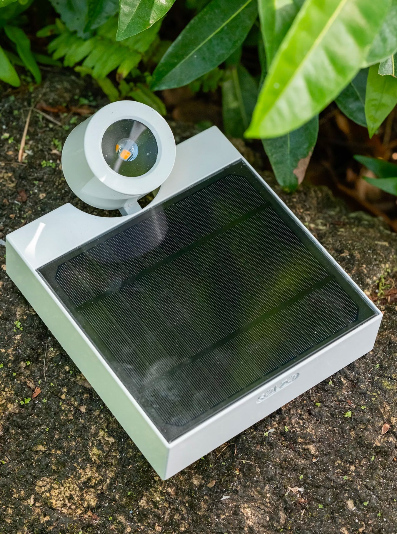 Solzo Ground Flood Light