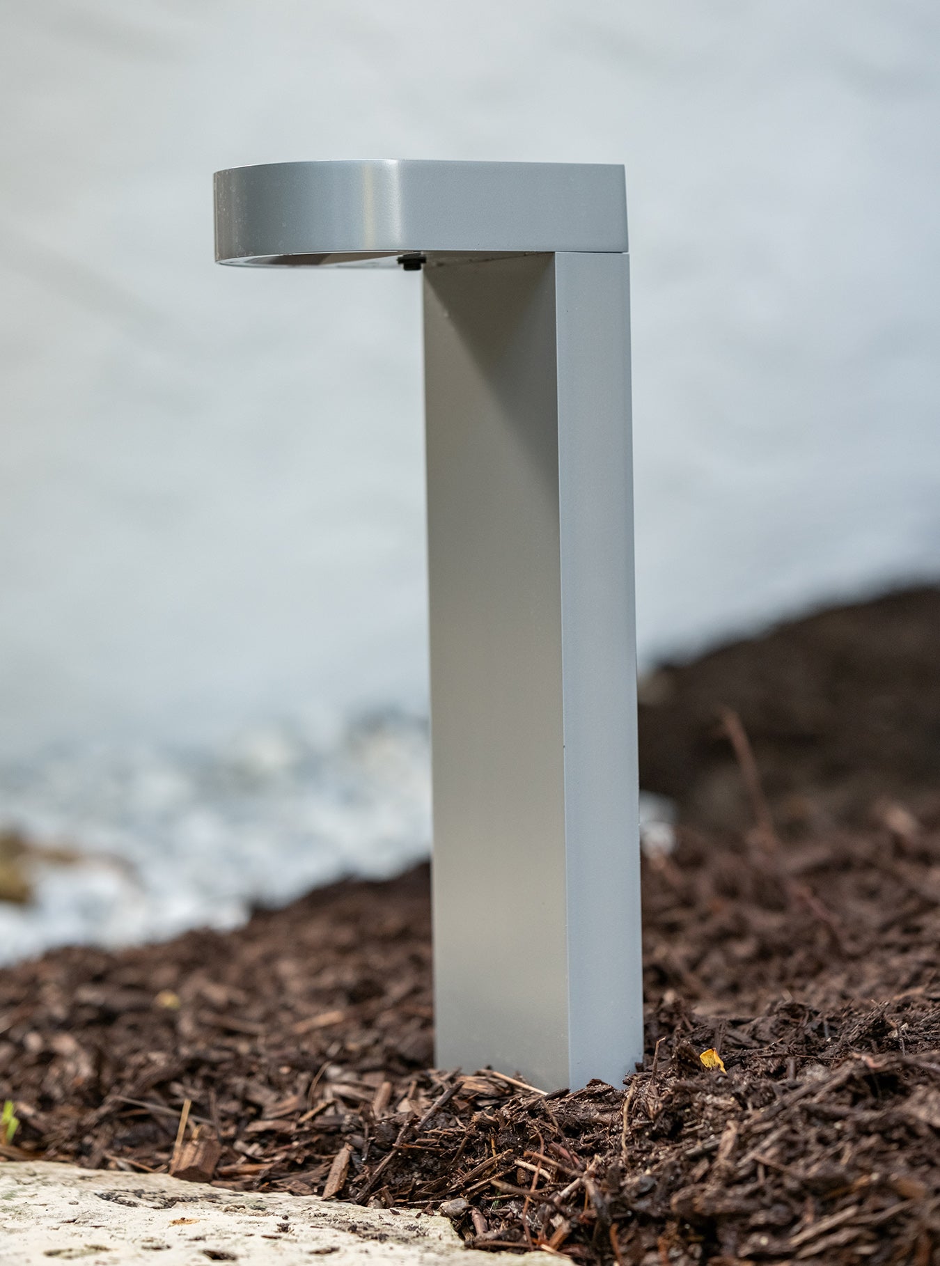 Solzo Walkway Light