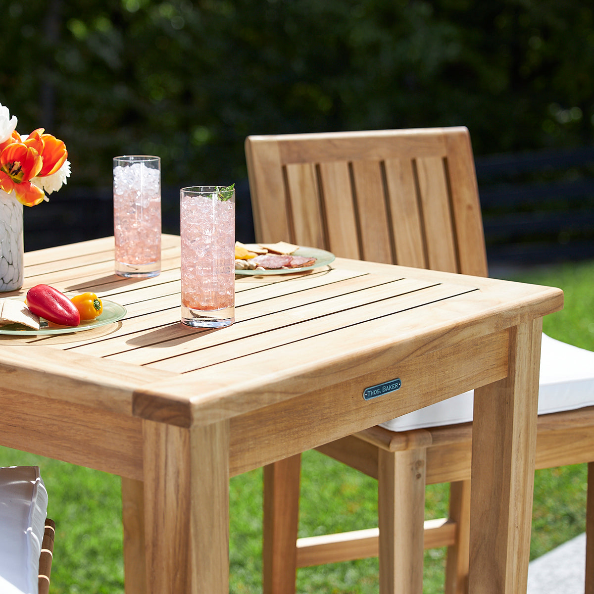 Veranda Bar Table