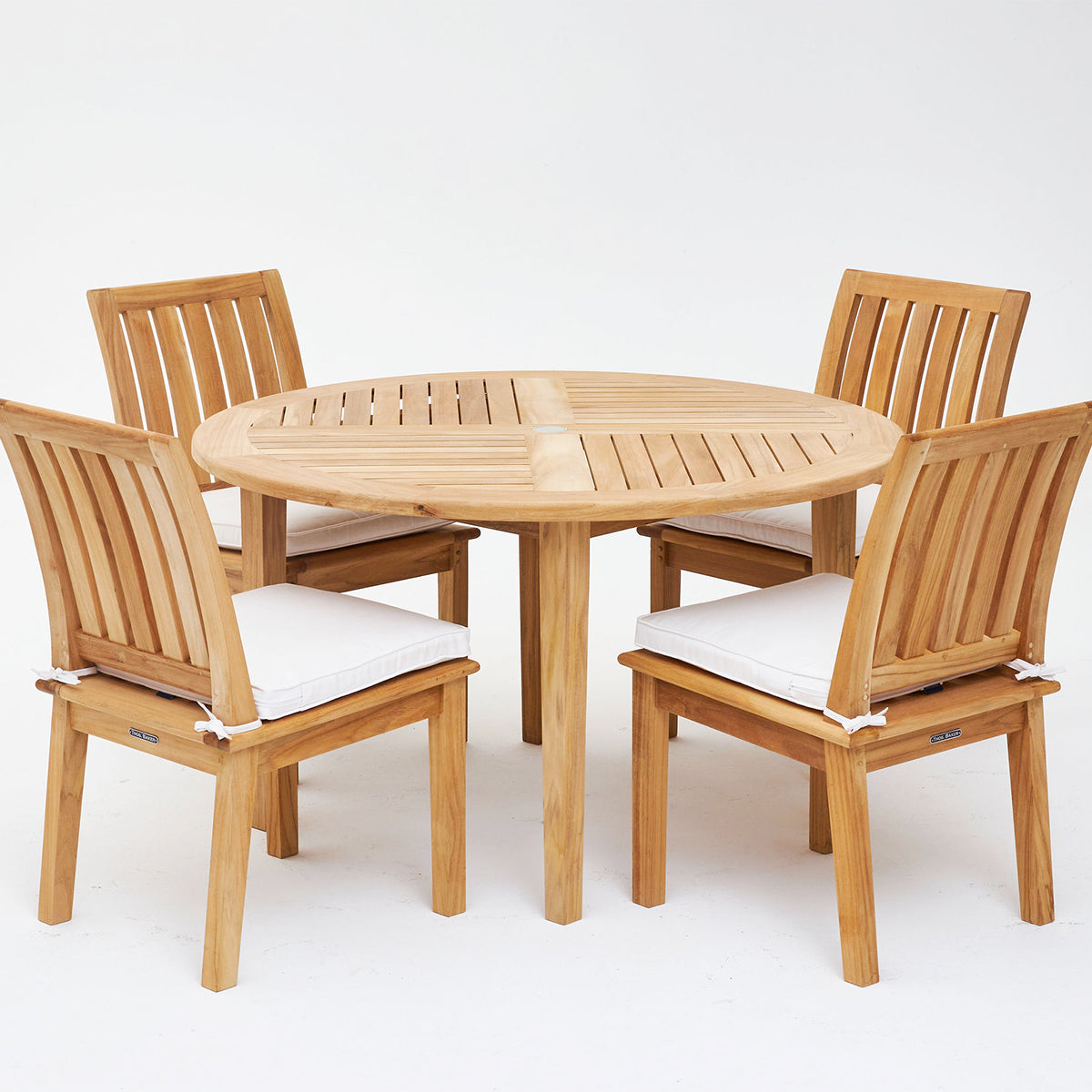 Veranda Round Dining Table