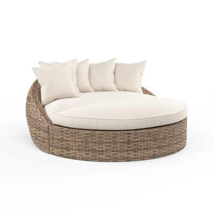 Santa Clara Daybed with Cushions