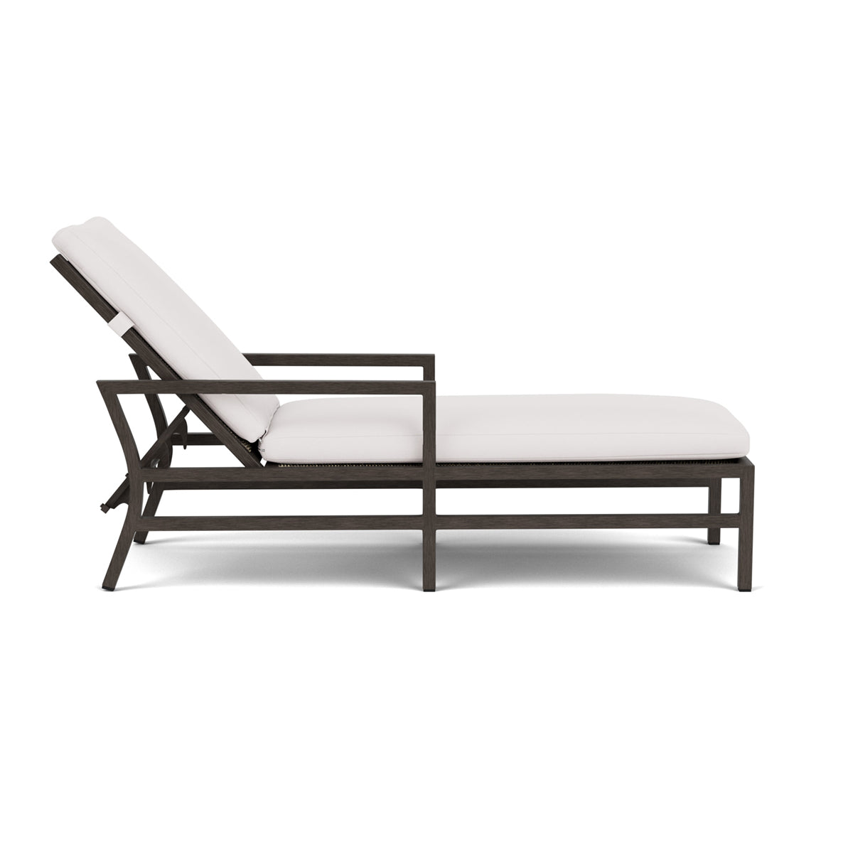 Mia Chaise with Natural Cushion