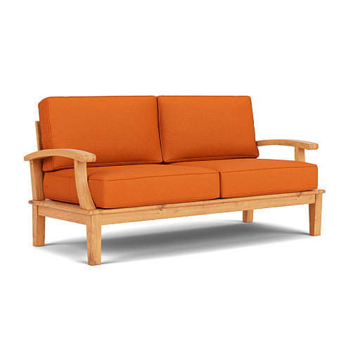 Veranda 2-Seat Sofa with Cushions