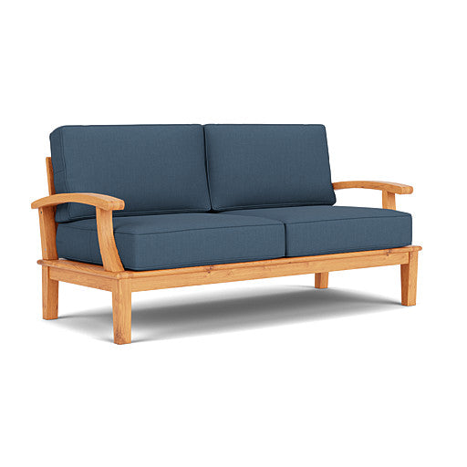 Veranda 2-Seat Sofa with Cushions