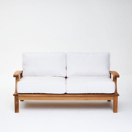 Veranda 2-Seat Sofa with Cushions