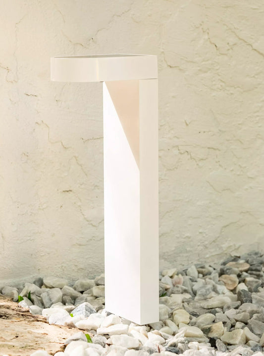 Solzo Walkway Light